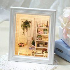 DIY Creative Wall-Mounted House Model Photo Frame